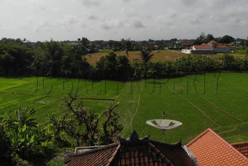 WhatsApp Image 2023-11-08 at 09.59.04