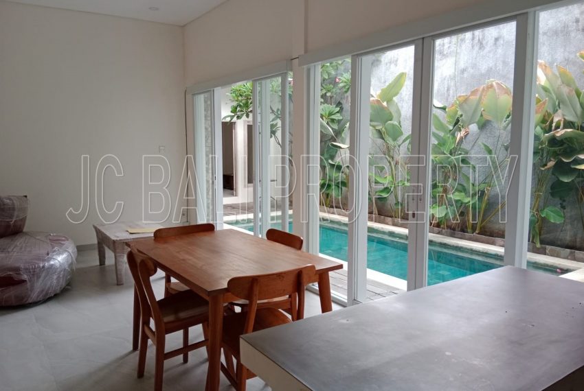 b798dcaf-4c6e-4fb6-bb3f-09a4c163883c