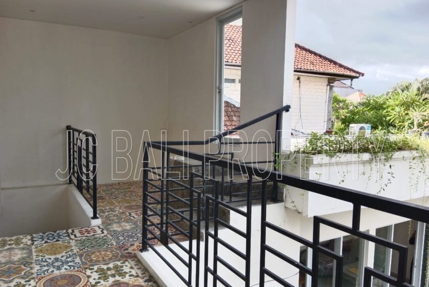 c3199502-f97d-454c-a0ff-6bc99cbbc0b2