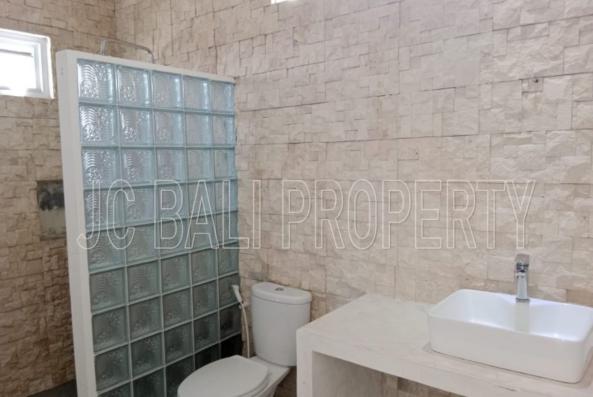 d1773672-0c42-4bb9-9a55-dfb78fade8d7