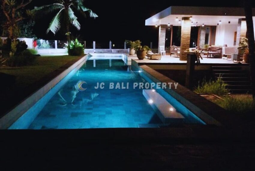 photo_6320860484730995261_y