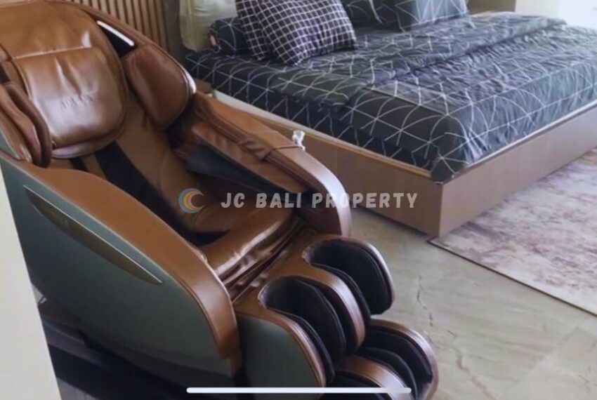 photo_6320860484730995263_y